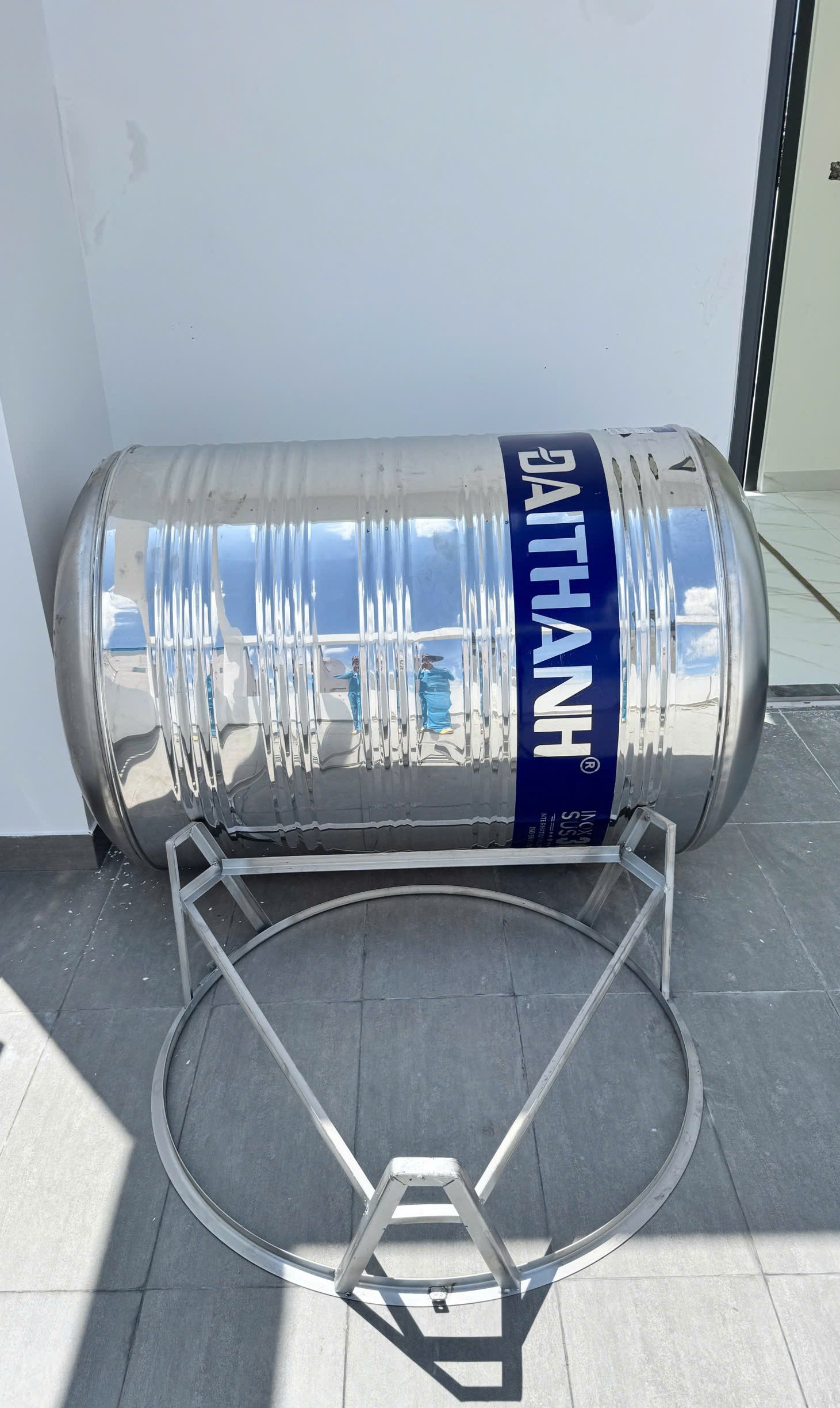 Bồn nước inox Đại Thành 1000L ngang giá tham khảo