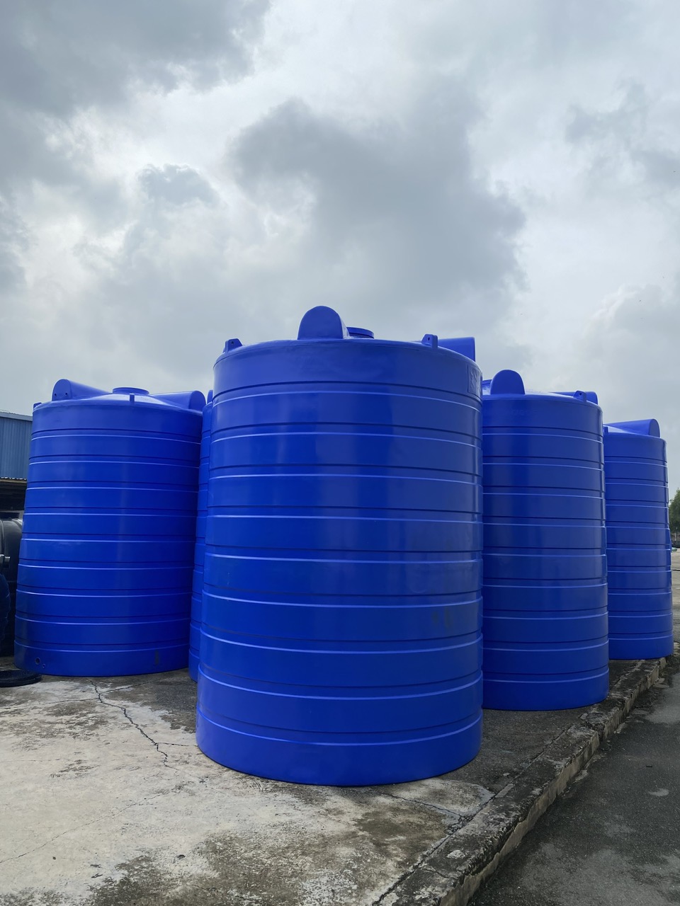 checklist lắp bồn nhựa 5000L gồm nền đặt tải trọng đường ống