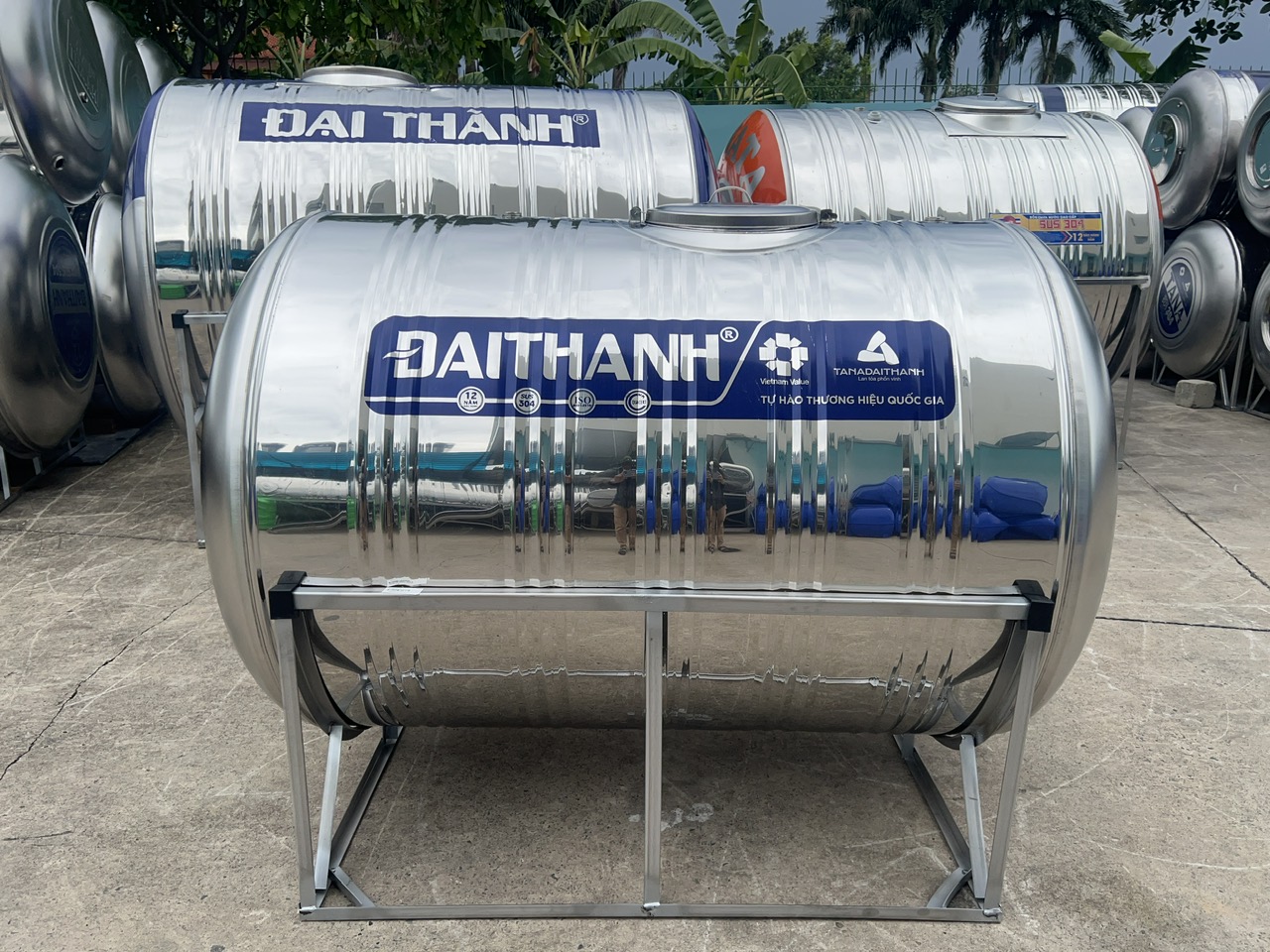 Cách đo mặt bằng trước khi mua bồn nước 1000L Checklist đo mặt bằng sân thượng cửa tum lối đưa bồn nước 1000L