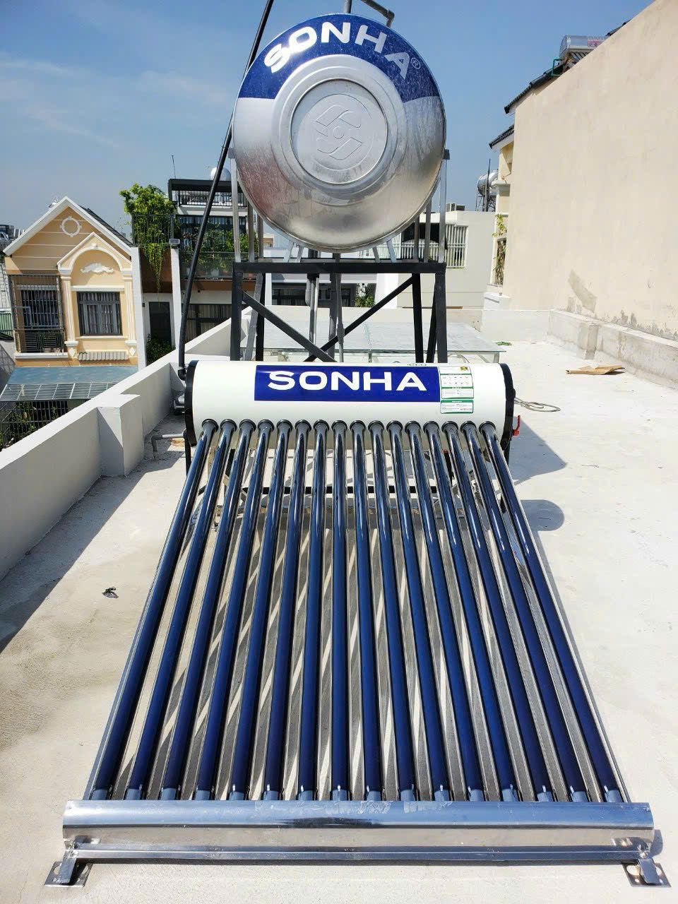 Phụ kiện lắp bồn inox ngang lắp phụ kiện bồn nước inox ngang