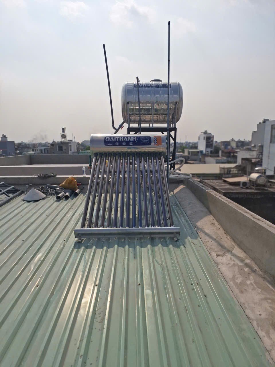 Tư vấn chọn máy năng lượng mặt trời 215L phù hợp