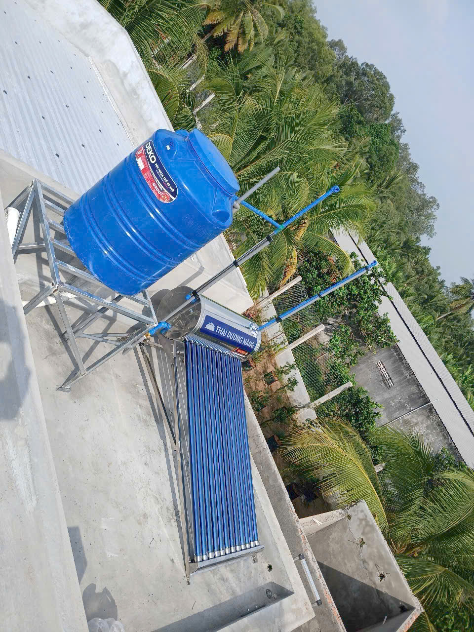 Máy năng lượng mặt trời 200L theo thương hiệu
