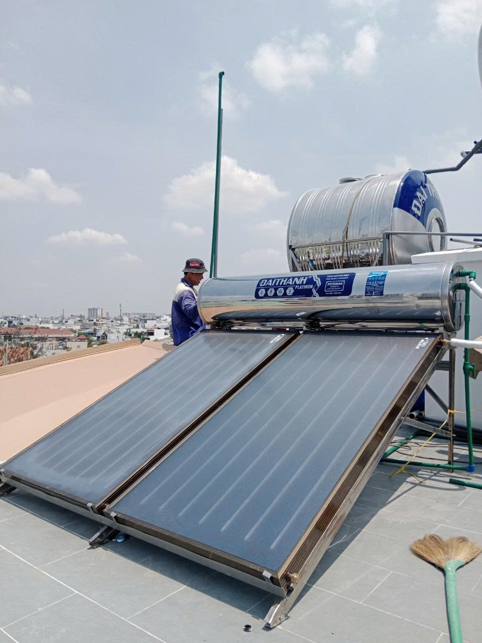 Tư vấn chọn máy năng lượng mặt trời 160L phù hợp