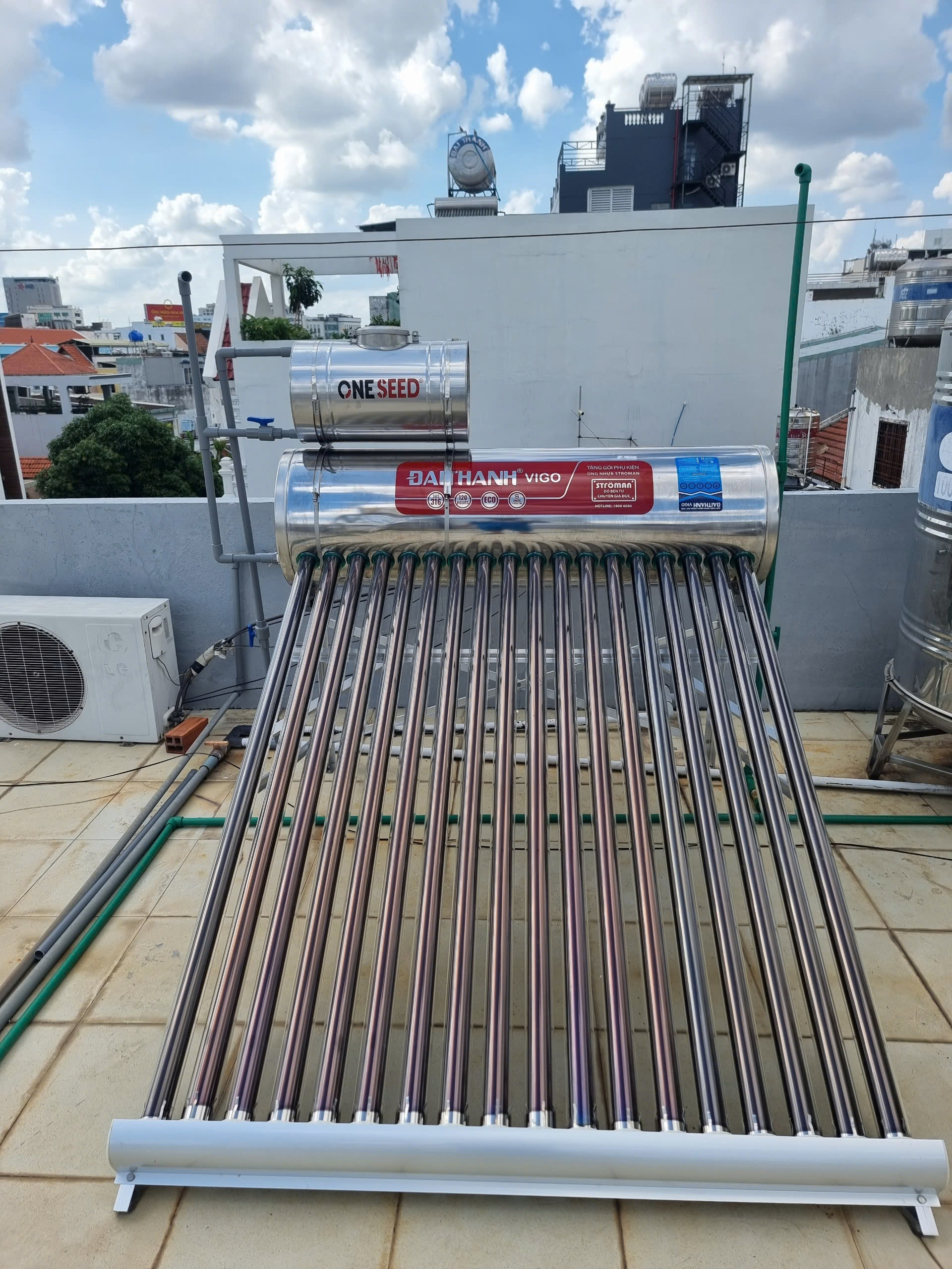 Máy năng lượng mặt trời 120L theo thương hiệu