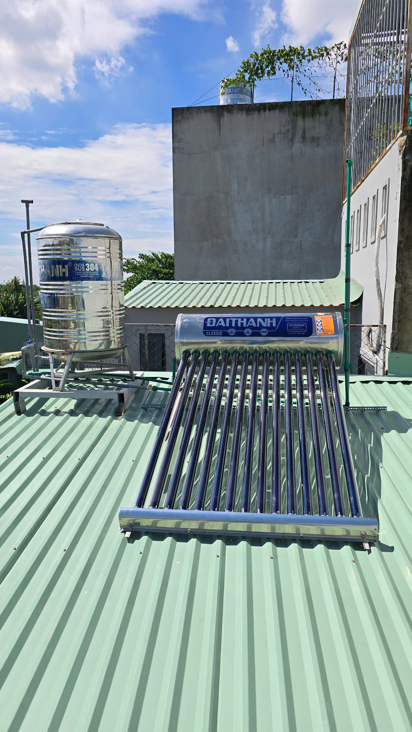 nên mua bồn inox Đại Thành 1000L đứng hay ngang