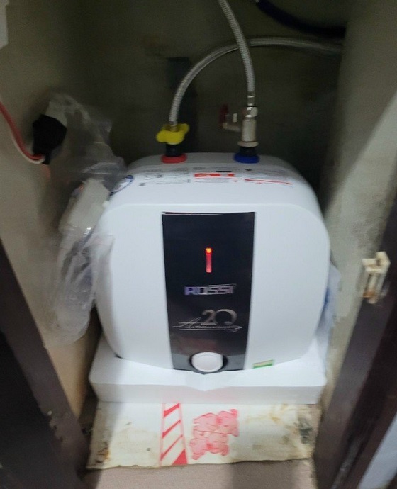 Bình nước nóng mini chính hãng cho phòng tắm nhỏ