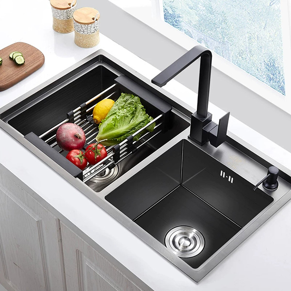 Chậu rửa chén inox bền dễ vệ sinh trong bếp gia đình