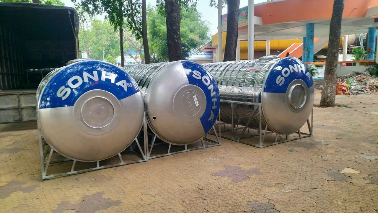 Bồn nước công nghiệp inox SUS304 dung tích 7000L ngang