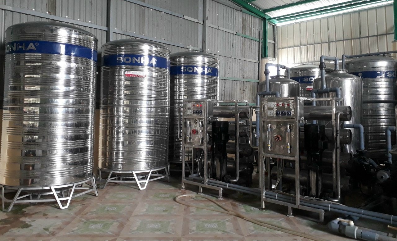 Bồn inox Sơn Hà 3000L ngang bảo hành 16 năm Bồn inox Sơn Hà 3000L ngang bảo hành 16 năm