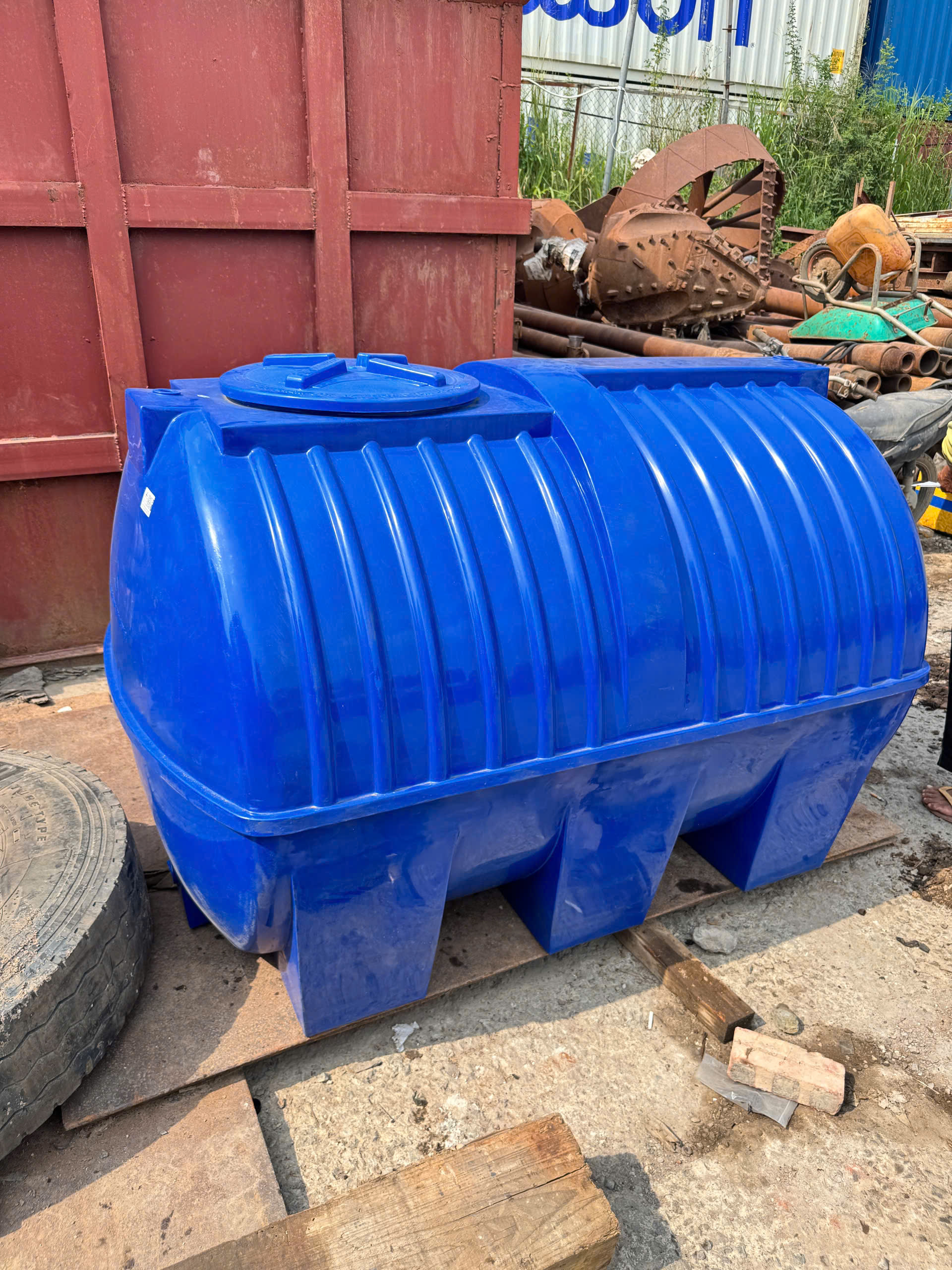 Bồn nhựa ngang 1500L cho gia đình đông người