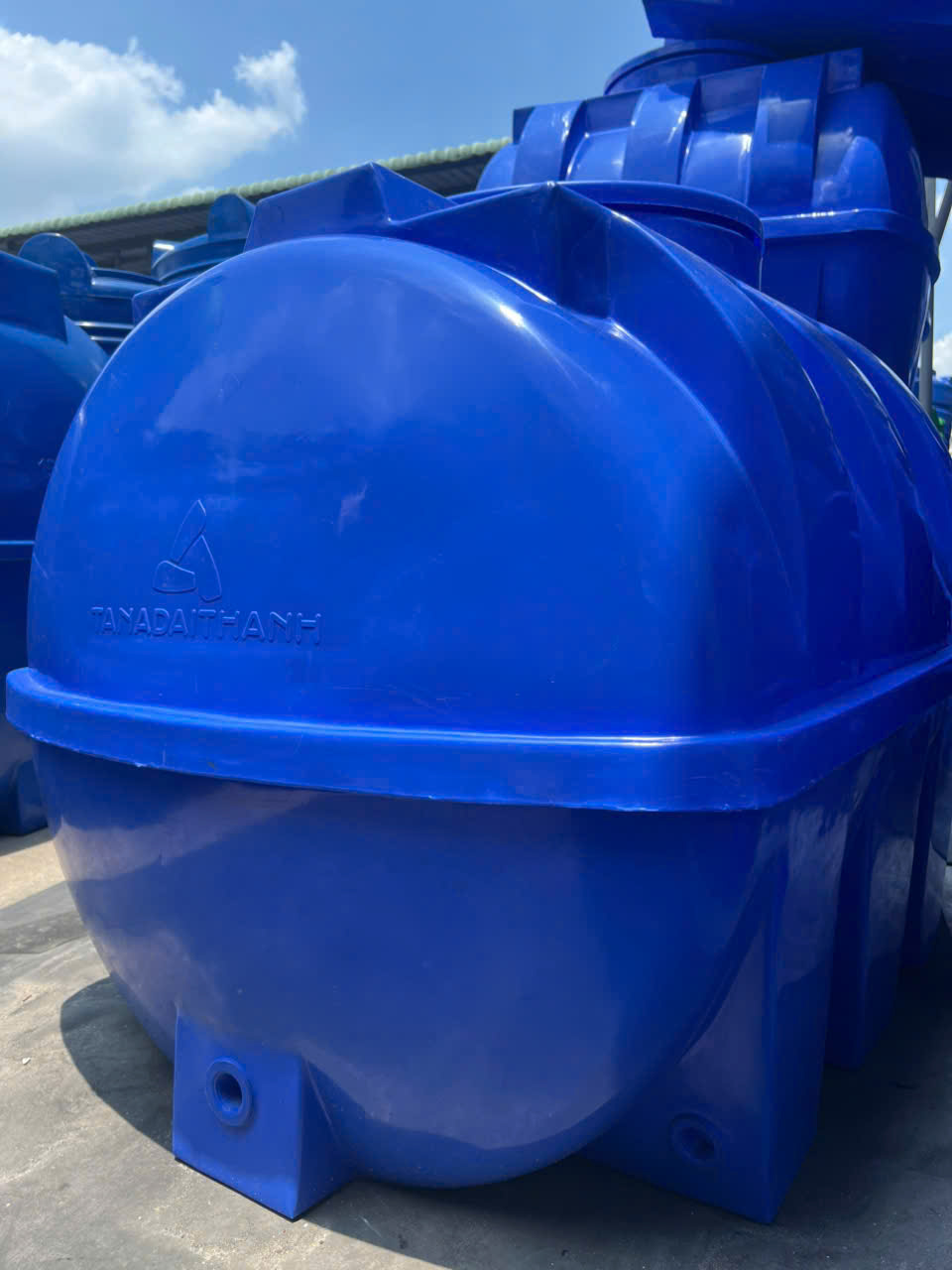 Giao hàng Bồn Nhựa 500L Ngang toàn quốc tại Toàn Phát