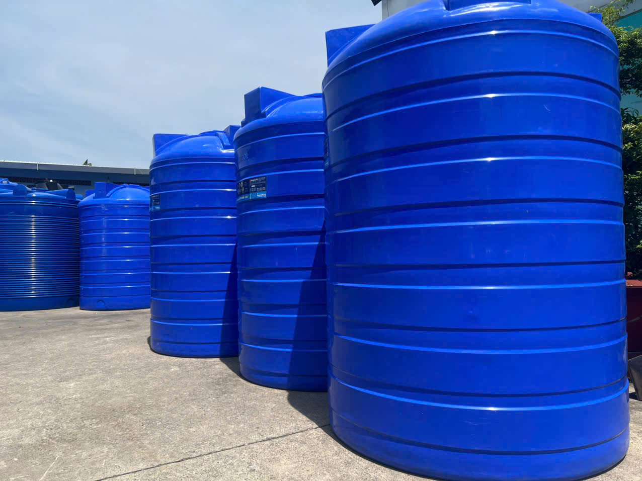 Giao hàng Bồn Nhựa 5000L toàn quốc tại Toàn Phát