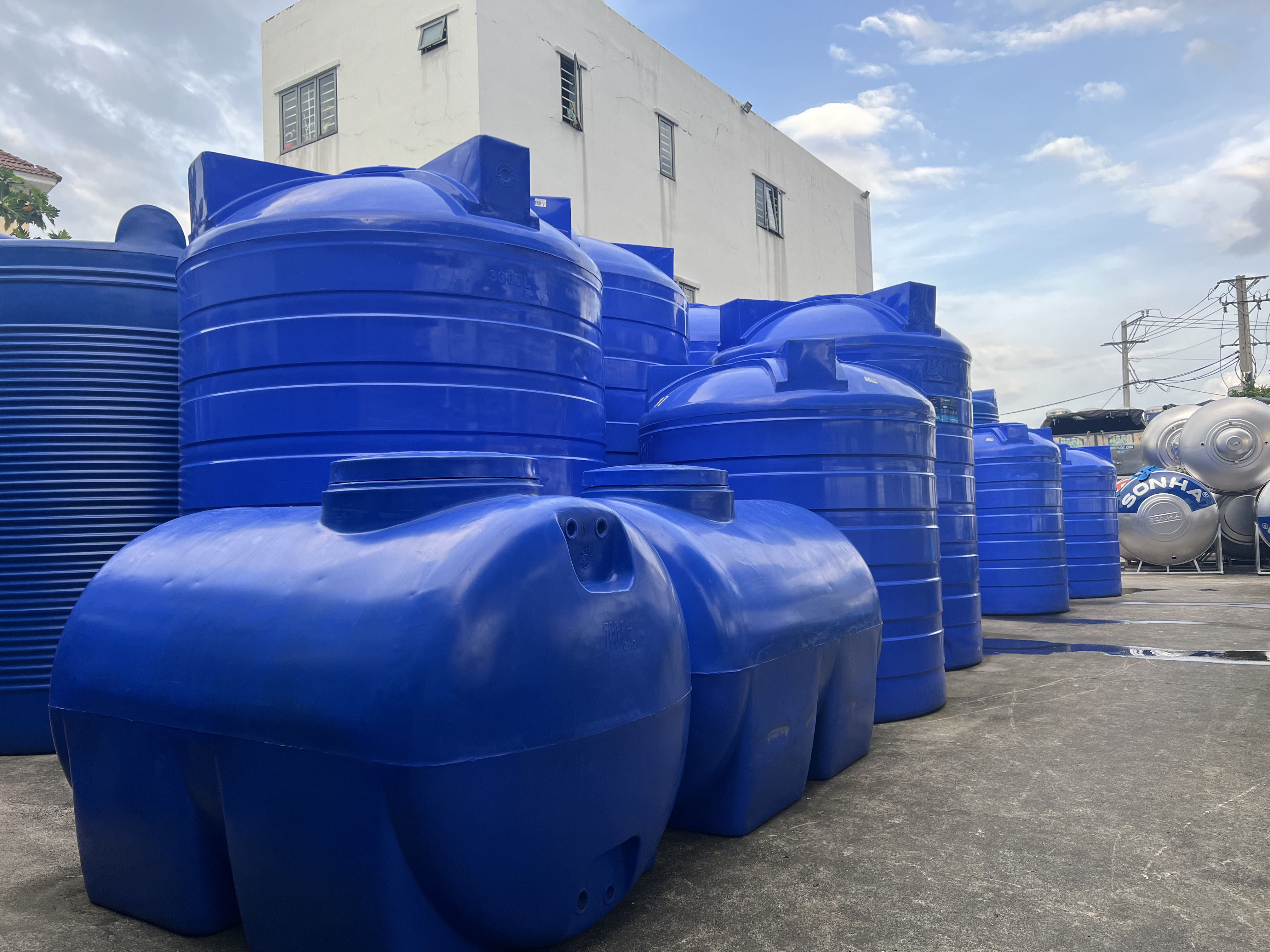 Cách chọn dung tích Bồn Nhựa 2000L Đứng phù hợp