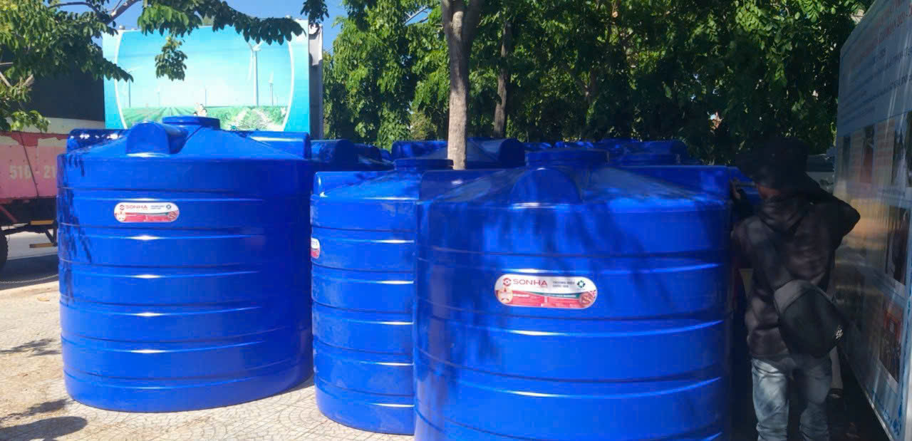 Bồn Nhựa 300L Đứng tiết kiệm diện tích