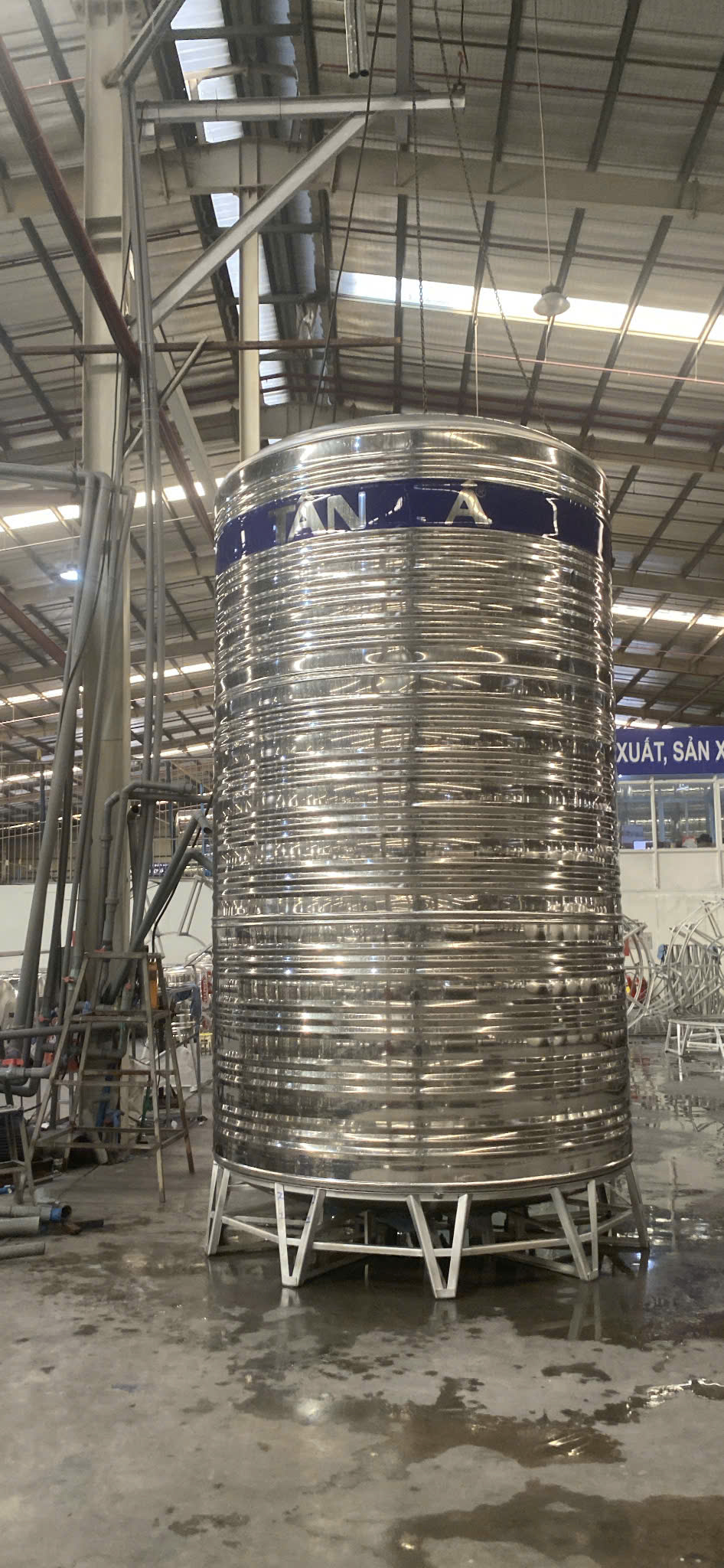 Bồn nước inox 3000L đứng chính hãng Bồn nước inox 3000L đứng chính hãng
