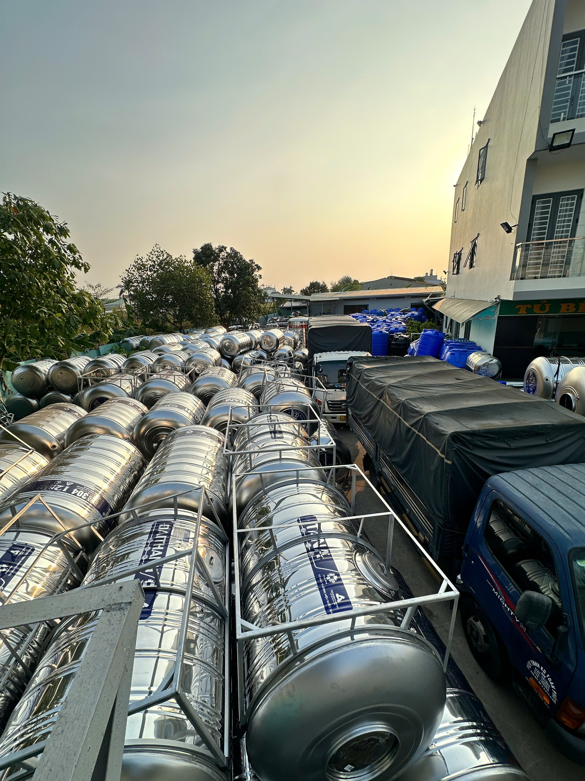 Bồn inox 4500L ngang theo thương hiệu