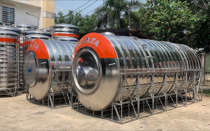 Bồn nước inox Hwata công nghiệp thực tế