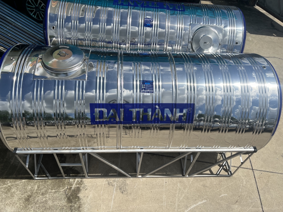 bon nuoc inox dai thanh 5000 lit